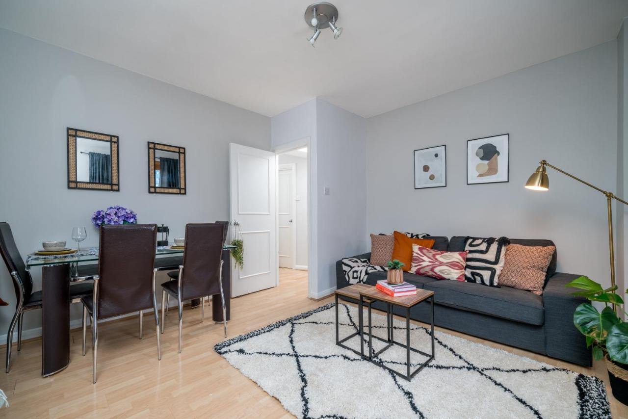 لندن Apartment By Liverpool Street/ Spitalfields Market المظهر الخارجي الصورة